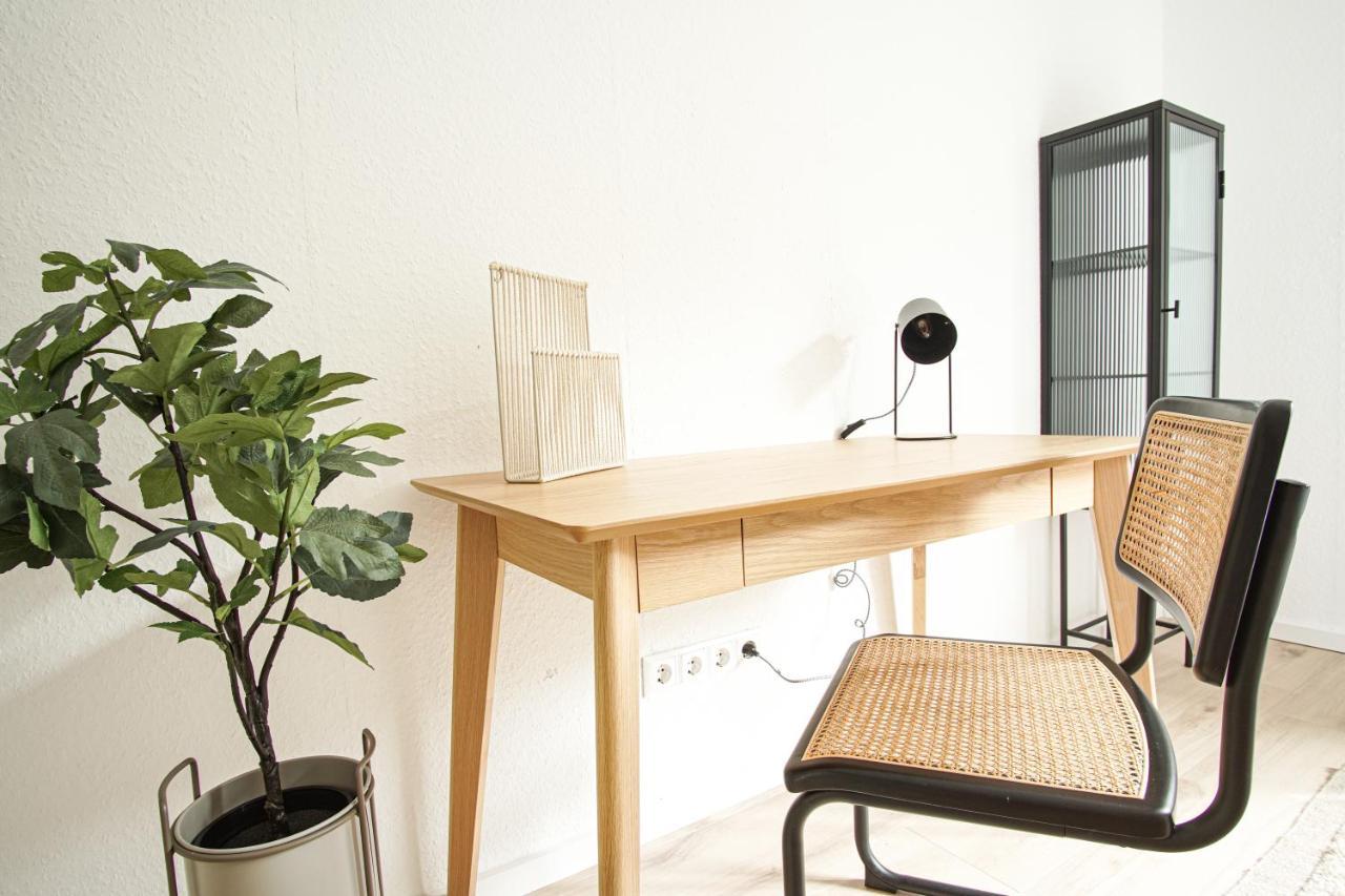 Homefy Feel-Good Apartment - Own Parking, Balcony And Garden Essen Exteriör bild