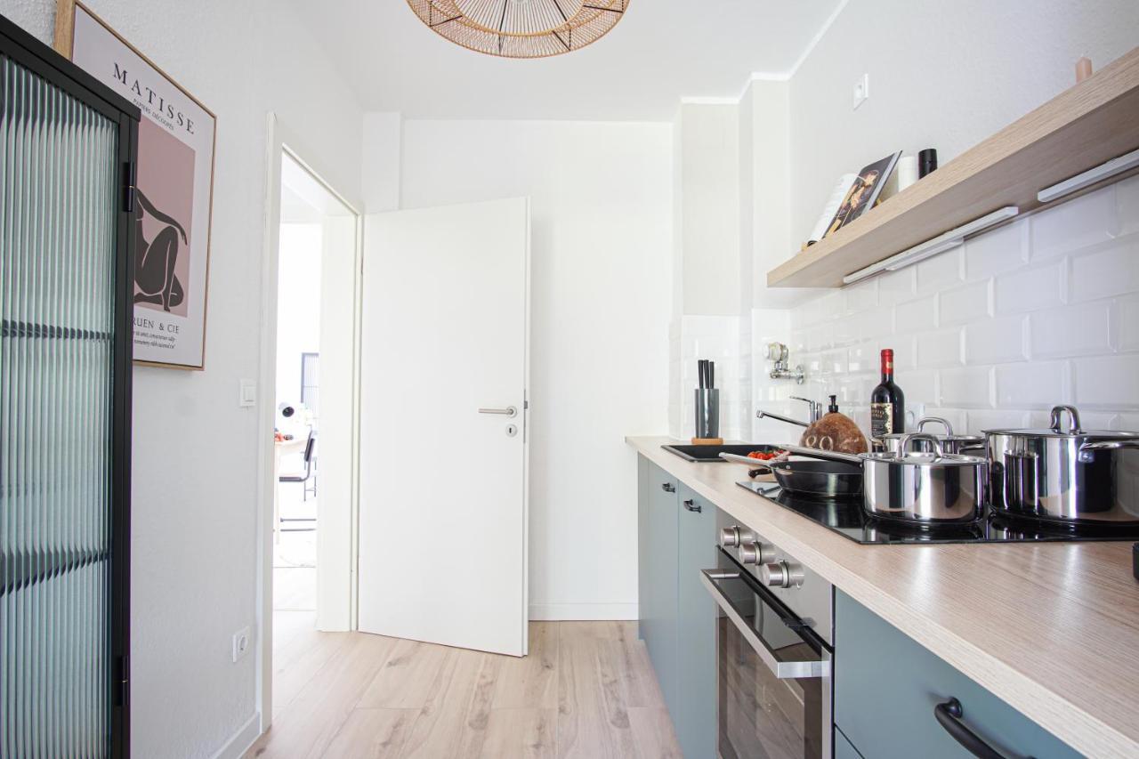 Homefy Feel-Good Apartment - Own Parking, Balcony And Garden Essen Exteriör bild